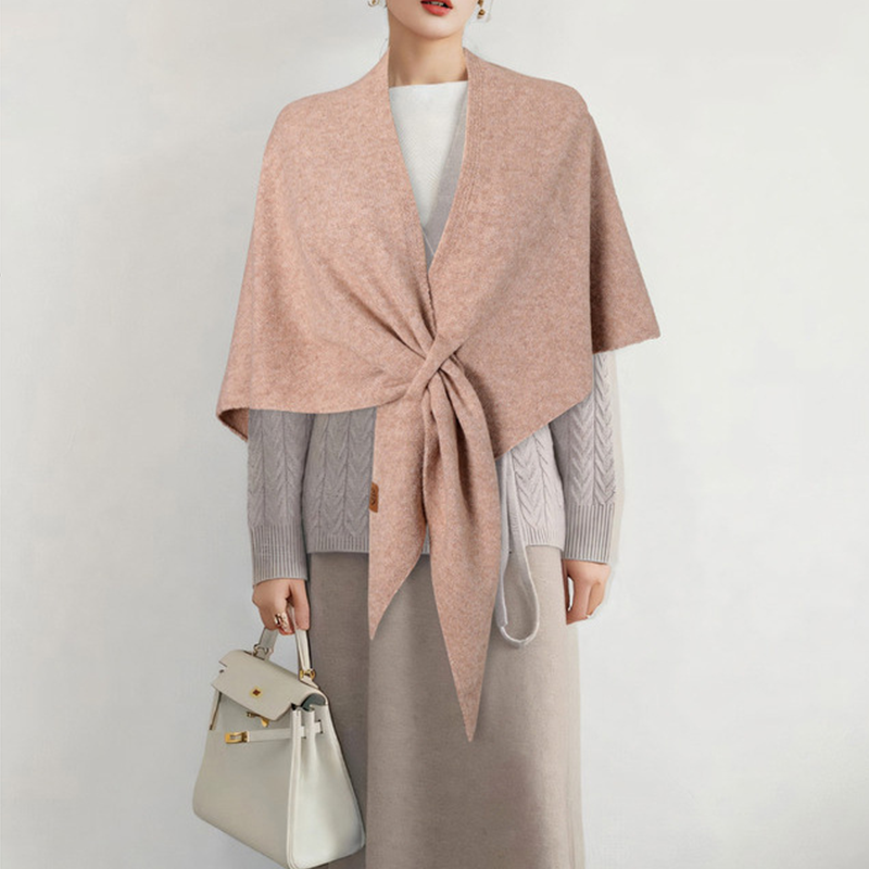 Ladies' Fashionable Triangular Scarf